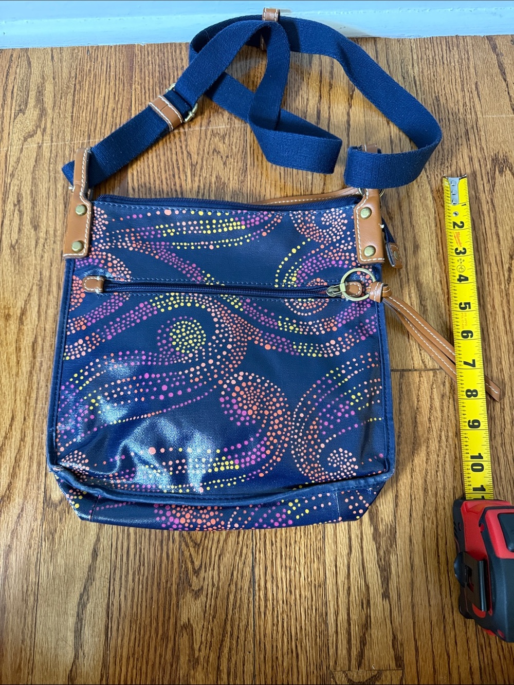 Fossil Navy Crossbody with Multicolor Dot Swirl Pattern - Picture 2 of 3